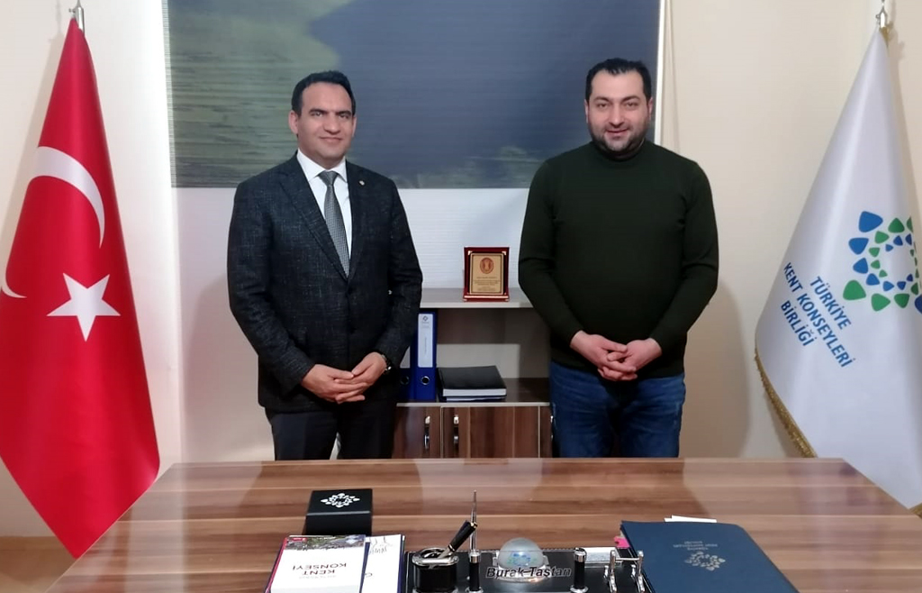 BAŞKAN TAŞTAN VE ÖNAL NE KONUŞTU?