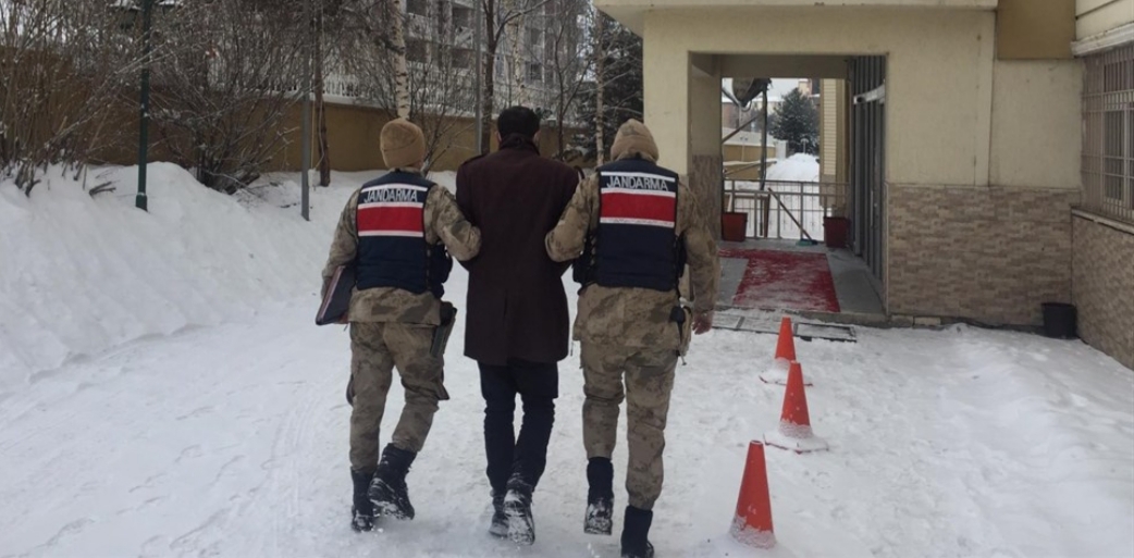 JASAT DEDEKTİFLERİ, O HIRSIZI DA ELİNDEN KAÇIRMADI!