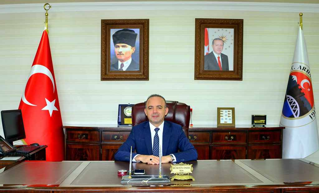 VALİ ÖNER’DEN GAZETECİLER GÜNÜ MESAJI