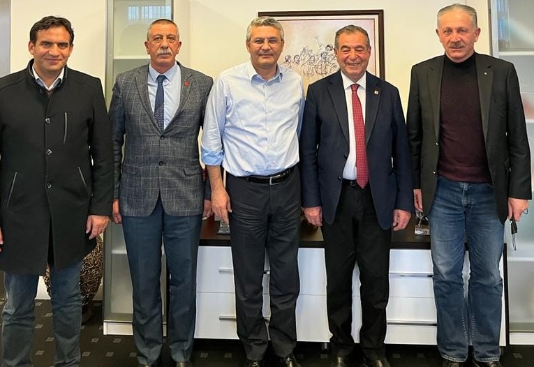 FARUK DEMİR, CHP'Yİ KARIŞTIRIYOR MU?
