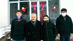 BİR KİTAP OKUYANA ‘HAMAM ‘BEDAVA