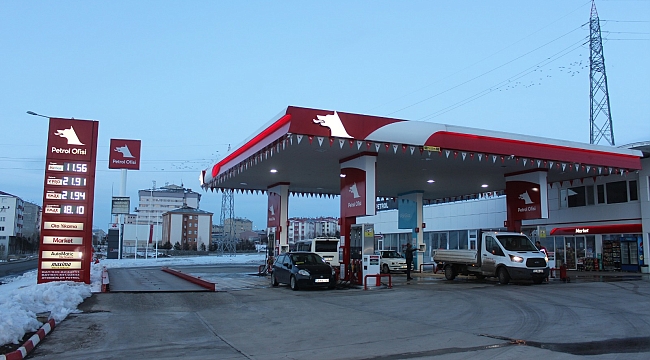 AYDEMİRLER PETROL, MOTORİN VE BENZİNDE 2 LİRA İNDİRİME GİTTİ