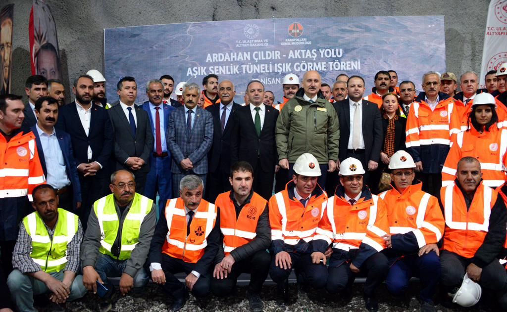 AŞIK ŞENLİK TÜNELİ’NDE IŞIK GÖRÜLDÜ
