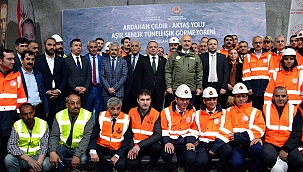 AŞIK ŞENLİK TÜNELİ’NDE IŞIK GÖRÜLDÜ