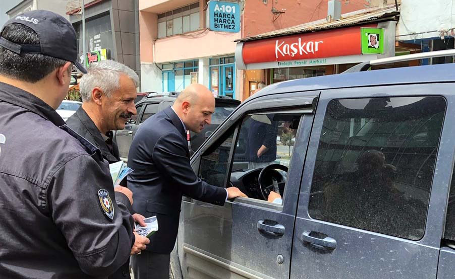 GÖLE’DE, ‘YAYALAR İÇİN 5 ADIMDA GÜVENLİ TRAFİK’ ETKİNLİĞİ