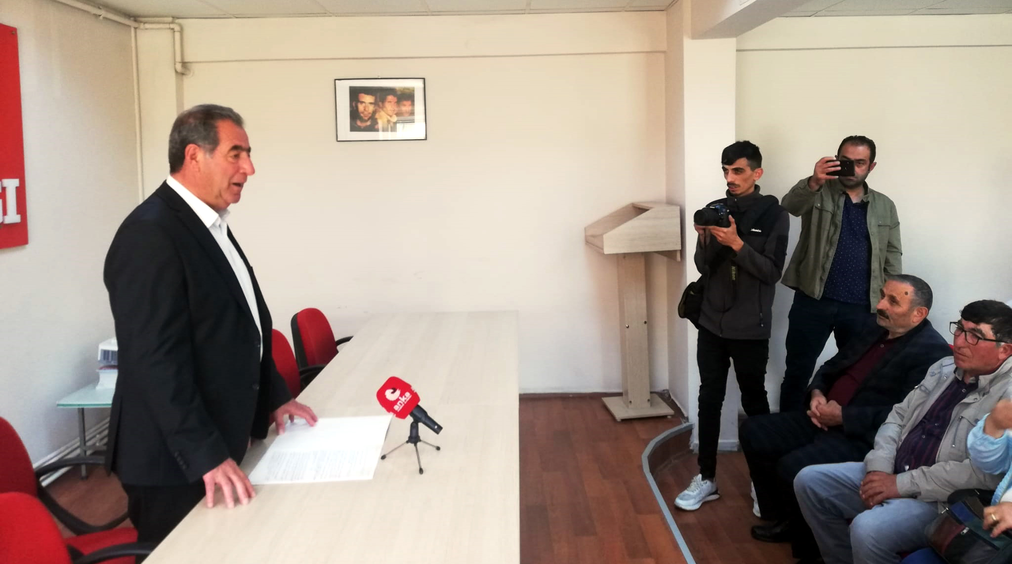 CHP İL BAŞKANI YALÇIN TAŞTAN: "YASAK KARARINI KINIYORUZ"