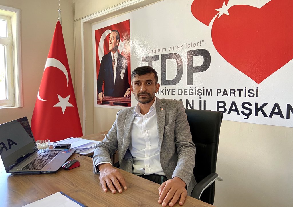 TDP İL BAŞKANI ADEM KARABULUT’TAN BABALAR GÜNÜ MESAJI