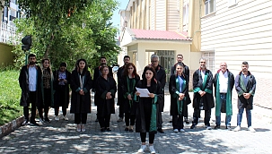 ARDAHAN’DA Kİ AVUKATLAR SALDIRIYA KARŞI TEK YUMRUK OLDU