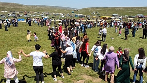 BÜLBÜLAN YAYLA FESTİVALİNDE RENKLİ GÖRÜNTÜLER