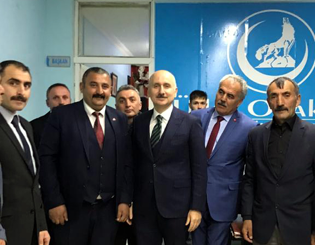 GÖREVDEN ALINAN MHP’LİLER: “ATANMIŞLAR, SEÇİLMİŞLERİ GÖREVDEN ALAMAZ”