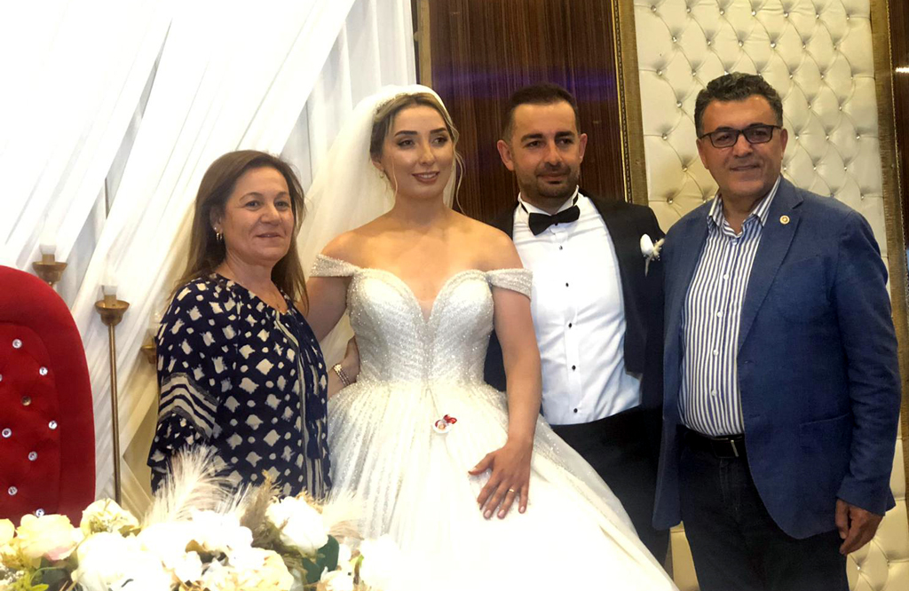 KADER ÇİMEN VE SEZGİN AKTAŞ ÇİFTİNDEN SONSUZ TEŞEKKÜRLER, MİNNETARIZ …