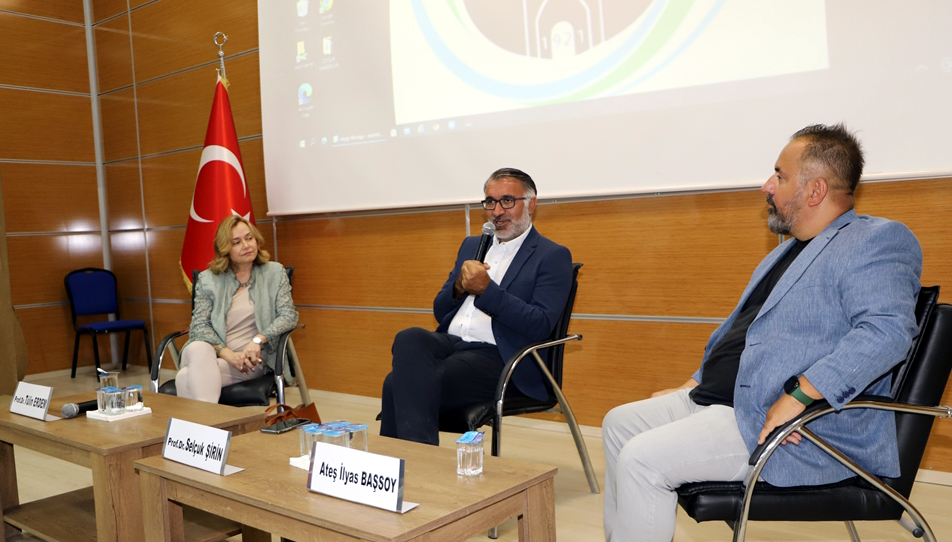 BELEDİYENİN EV SAHİPLİĞİNDE “MARKA ŞEHİR ARDAHAN” PANELİ YAPILDI