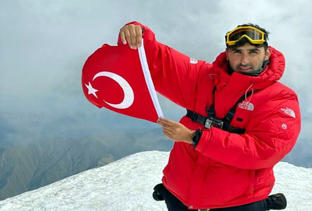DOĞU YILMAZ'DAN ÜÇÜNCÜ ZİRVE
