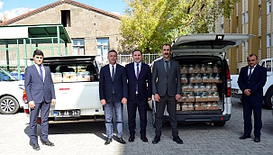 HAYIRSEVER İŞ İNSANI MURAT YÜZGÜNÇ'TEN GÖLE'DEKİ DEPREMZEDELERE ANLAMLI YARDIM