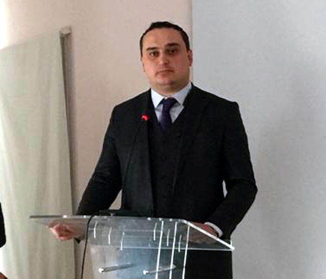 ÖMER YILMAZ İSTİFA EDİYOR!