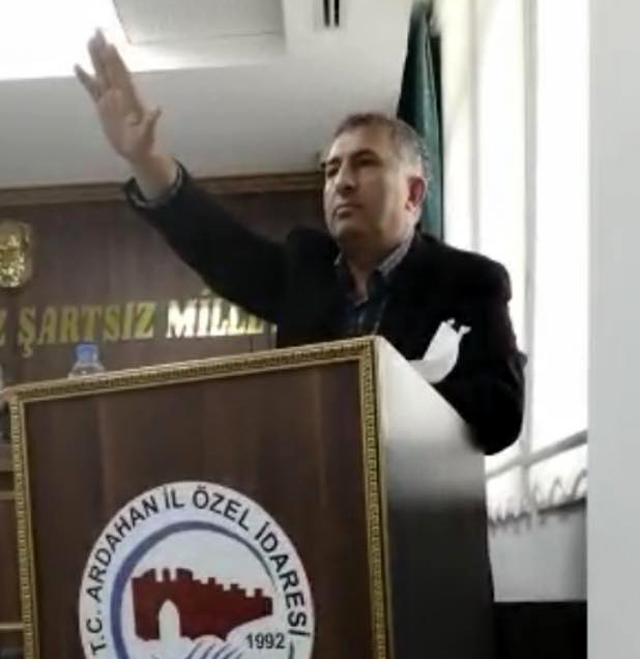 SIRRI ATALAY CANTÜRK: DURUN İTİRAZIM VAR!