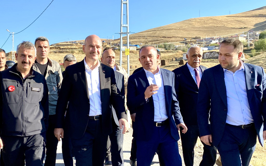 İÇ İŞLERİ BAKANI SOYLU, DEPREM BÖLGESİNDE