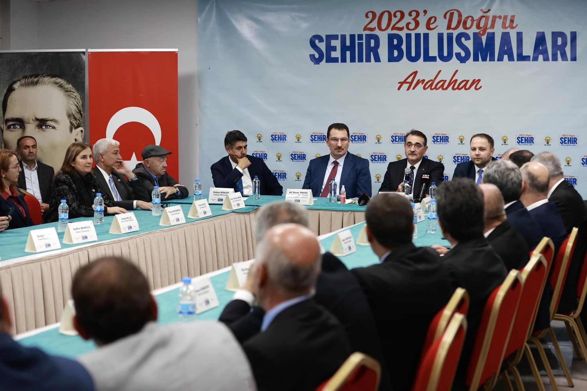 "2023'E DOĞRU ŞEHİR BULUŞMALARI" ARDAHAN'DA YAPILDI