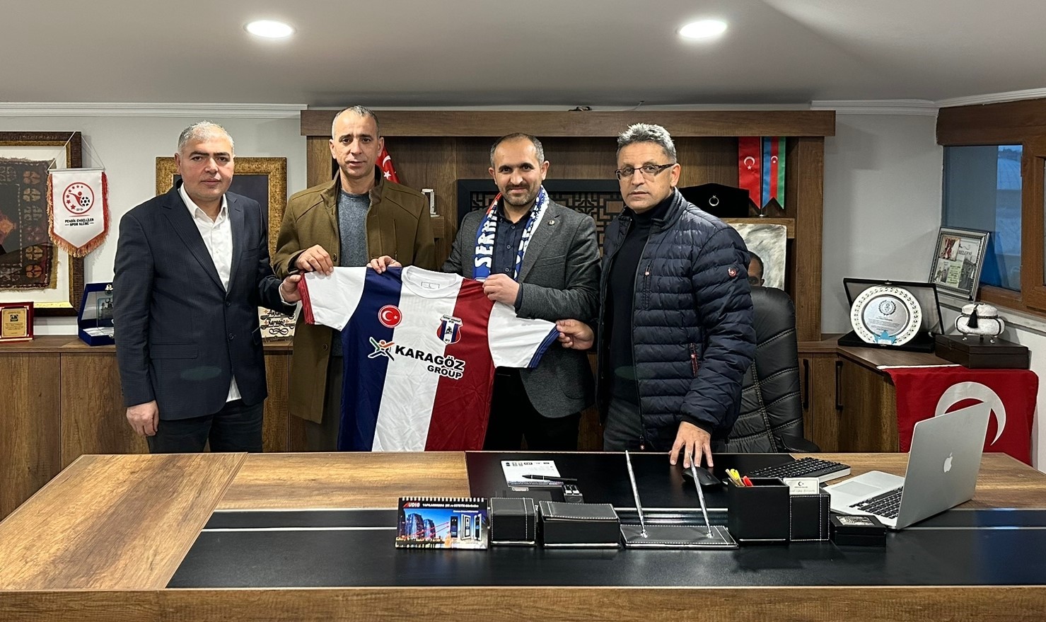 AYKUT KARAGÖZ’DEN BİR VEFA DAHA