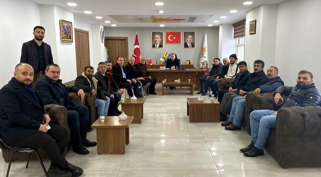 ARDAHAN AK PARTİ'DEN DEPREM SEFERBERLİĞİ