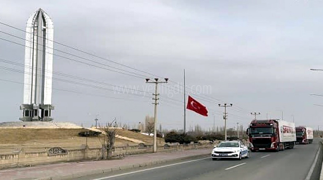 ERMENİSTAN SINIR KAPISI 30 YIL SONRA DEPREM BÖLGESİNE YARDIM İÇİN AÇILDI