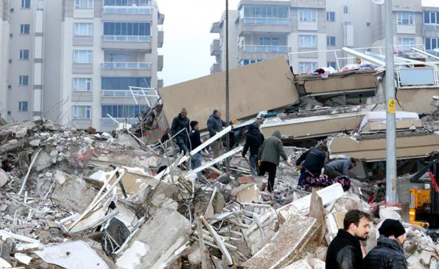 ÜLKEMİZİ SARSAN DEPREMDE BİLANÇO AĞIRLAŞIYOR