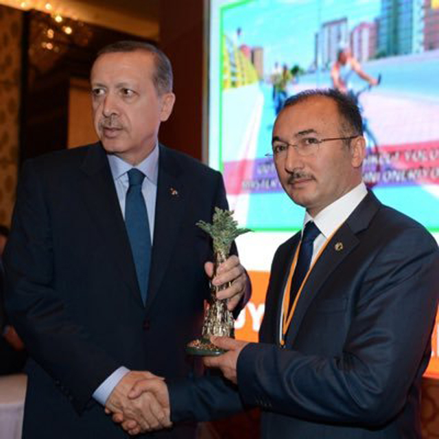 AK PARTİ’DE FARUK KÖKSOY SÜRPRİZİ