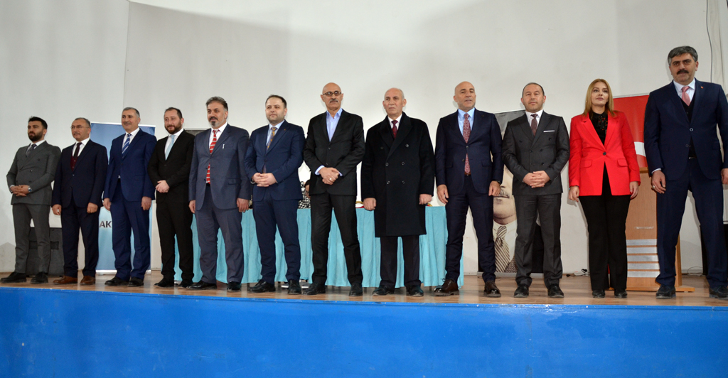 AK PARTİ'DE GÖZLER TEMAYÜL YOKLAMASINDA