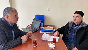 ERDAL UYGUR, PERİNÇEK İÇİN ARDAHAN'DA İMZA TOPLUYOR