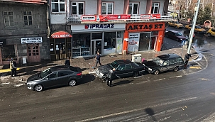 ESNAF  HAVALARIN ISINMASIYLA MUTLU OLDU