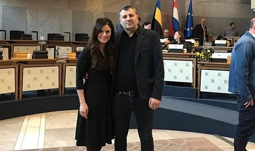 GÖLELİ MÜJDE PALAVAN HOLLANDA DA MİLLETVEKİLİ SEÇİLDİ