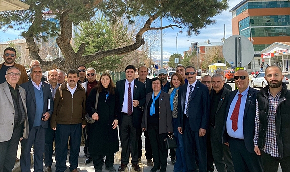 İYİ PARTİ MİLLETVEKİLİ ADAYLARINA SAMİMİ KARŞILAMA