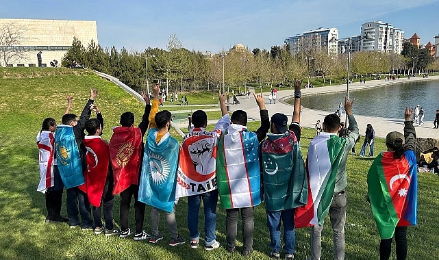 TÜRK GENÇLERİNDEN TÜRK BİRLİĞİ'NE SELAM VAR