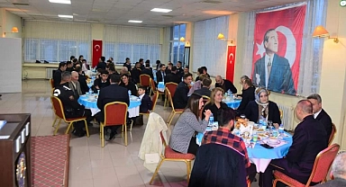VALİ VEKİLİ DEMİR, İL EMNİYET MÜDÜRLÜĞÜ İFTAR PROGRAMINA KATILDI