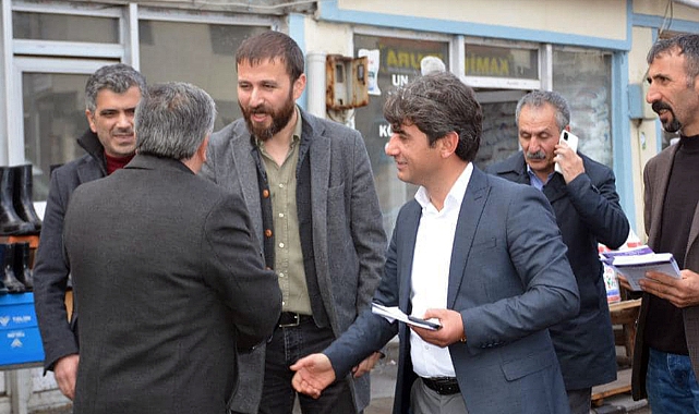 YEŞİL SOL PARTİ'NİN MİLLETVEKİLİ ADAYLARI BELLİ OLDU: ÖZGÜR TANIŞ - DİCLE AKTÜRK