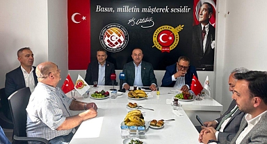 ÇAVUŞOĞLU: KGK KAMU DİPLOMASİSİ GÖREVİ YAPIYOR!