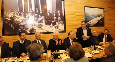 CUMHURİYET HALK PARTİSİNDEN GÖVDE GÖSTERİSİ