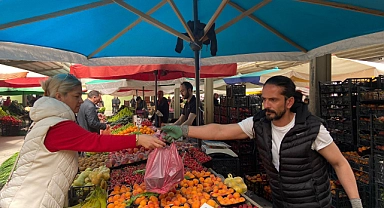 HALK PAZARI VATANDAŞIN CEBİNİ YAKIYOR
