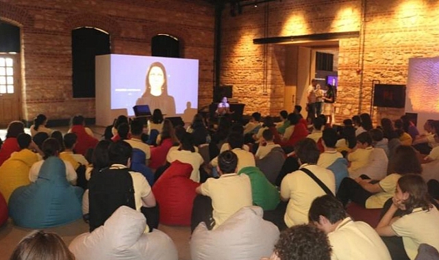 İSTANBUL DİJİTAL SANAT FESTİVALİ'NE HAZIRLANIYOR