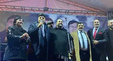 KAYA, KONSERLE VATANDAŞIN GÖNLÜNDE TAHT KURDU