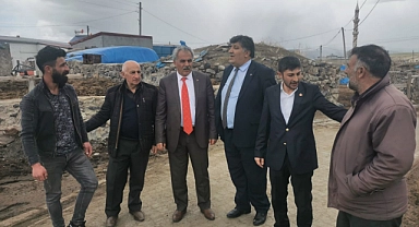MHP'DEN 'BİR OY HİLALE BİR OY REİSE' ÇAĞRISI