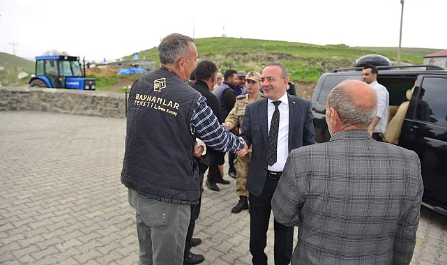 VALİ ÖNER KÖY OKULLARINI DENETLEDİ, SORUNLARI DİNLEDİ
