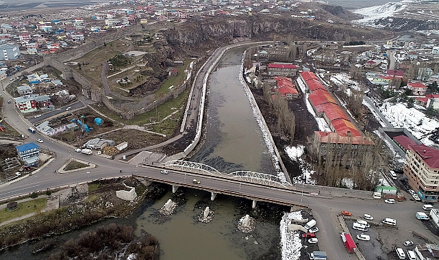 VALİLİK BARAJ VE SU KANALLARINA GİRMEYİ YASAKLADI
