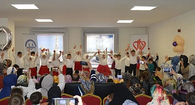 4-6 YAŞ KURAN KURSLARINDA YILSONU COŞKUSU YAŞANDI