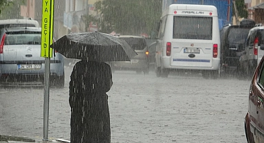 Ardahan'da yine sağanak yağmur var