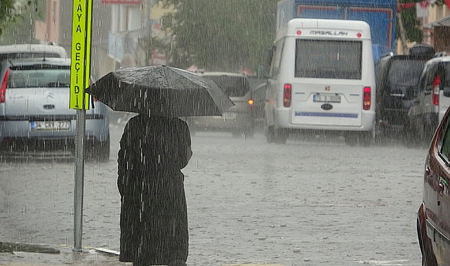 Ardahan'da yine sağanak yağmur var