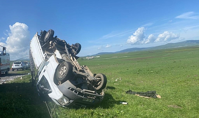 Ardahan'da trafik kazası: 1 ölü, 2 yaralı