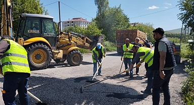 BELEDİYE MAHALLE ONARIM ÇALIŞMALARINA BAŞLADI