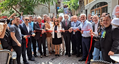 İlter Avşar, İlter’s Cofee’nin açılışını yaptı