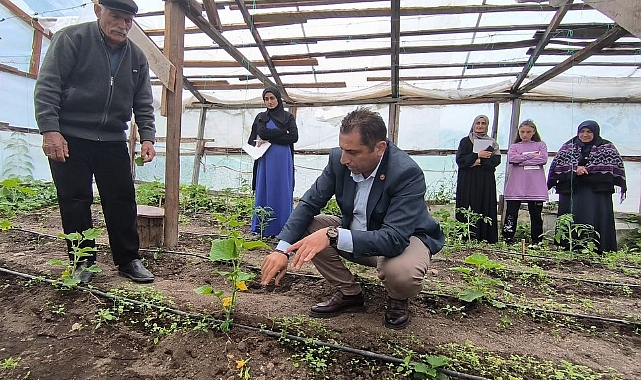 Kadın sera işletmecilerine eğitimler devam ediyor